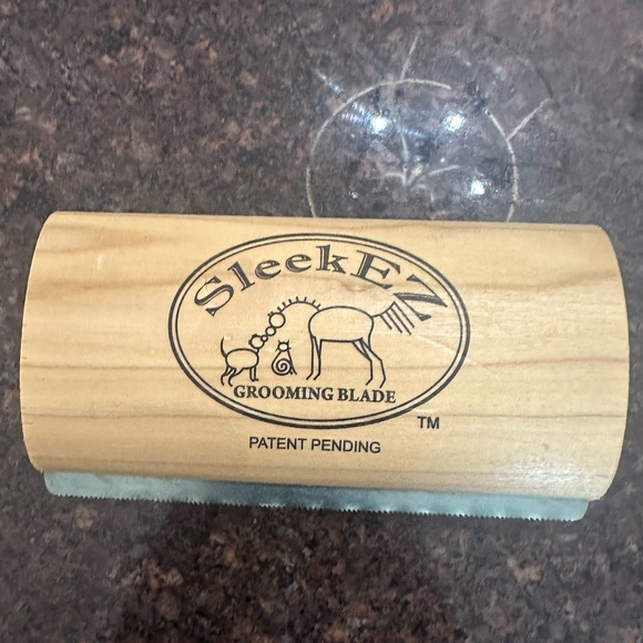SleekEZ Grooming Blade for shedding animals NEW - Picture 1 of 1